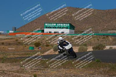 media/Apr-19-2025-AHRMA (Sat) [[3d98ca3309]]/Practice/Group 4/Turn 6/